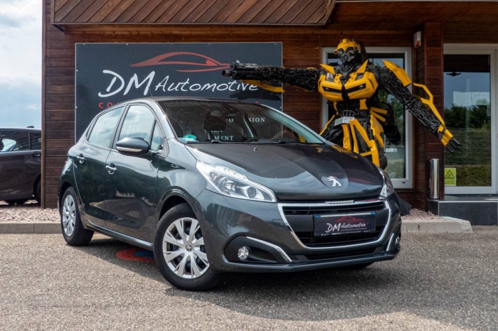 Peugeot 208 1.2 PureTech 82 Active 10990 euros