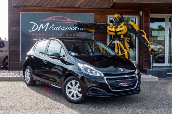 Peugeot 208 1.2 PureTech 82 Active 10490 euros