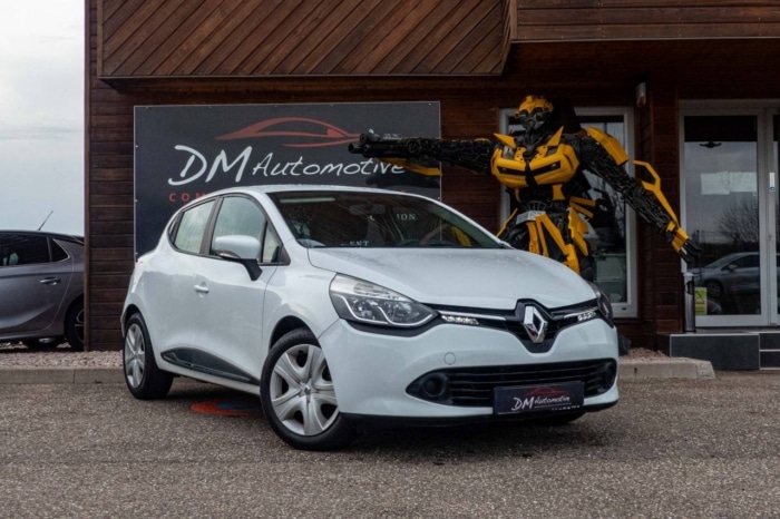 Renault Clio (4) Zen 1.2 16v 75 8490 euros