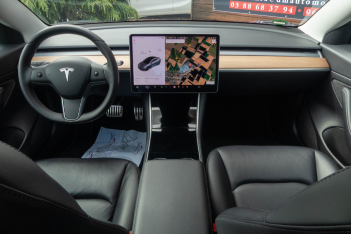 Tesla Model 3 Standard RWD Plus – Image 10