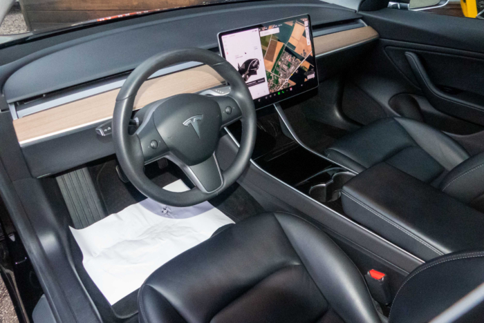 Tesla Model 3 Standard RWD Plus – Image 7